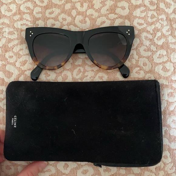 Celine sunglasses in tortoise and black (the other sale listing fell through) - Picture 2 of 4